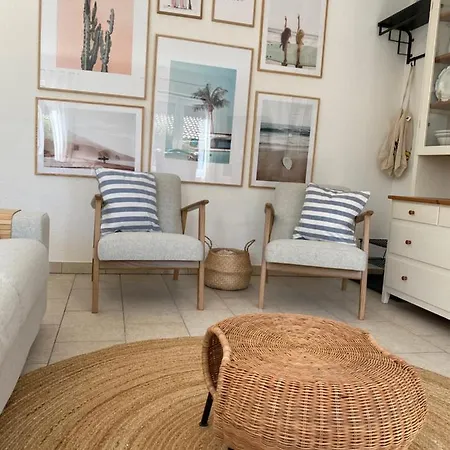 Dom wakacyjny Charlie & Chloe's Beachcondo ***** *