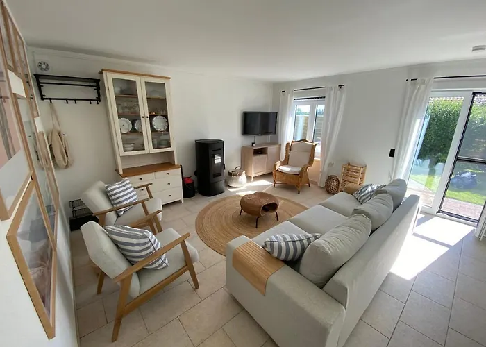 Holiday home Charlie & Chloe's Beachcondo *****