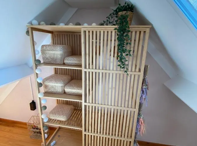 Charlie & Chloe's Beachcondo ***** De Haan